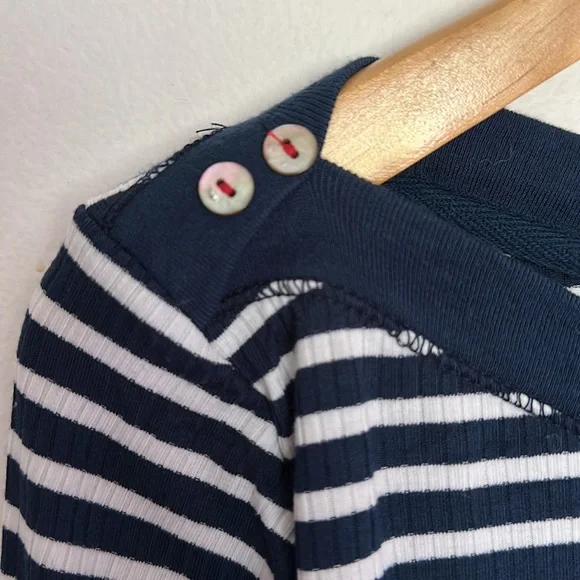 NWOT Akemi + Kin top - Picture 4 of 6